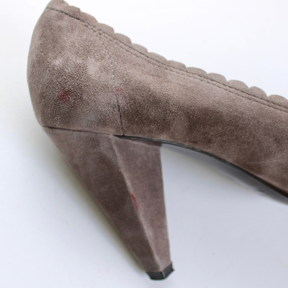 Marc by Marc Jacobs Brown Suede Scallop Open Peep Toe Heels Size 7 - Picture 9 of 10